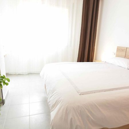 Reus Bedrooms 2 Habitaciones Con Bano Privado, Sin Cocina Экстерьер фото