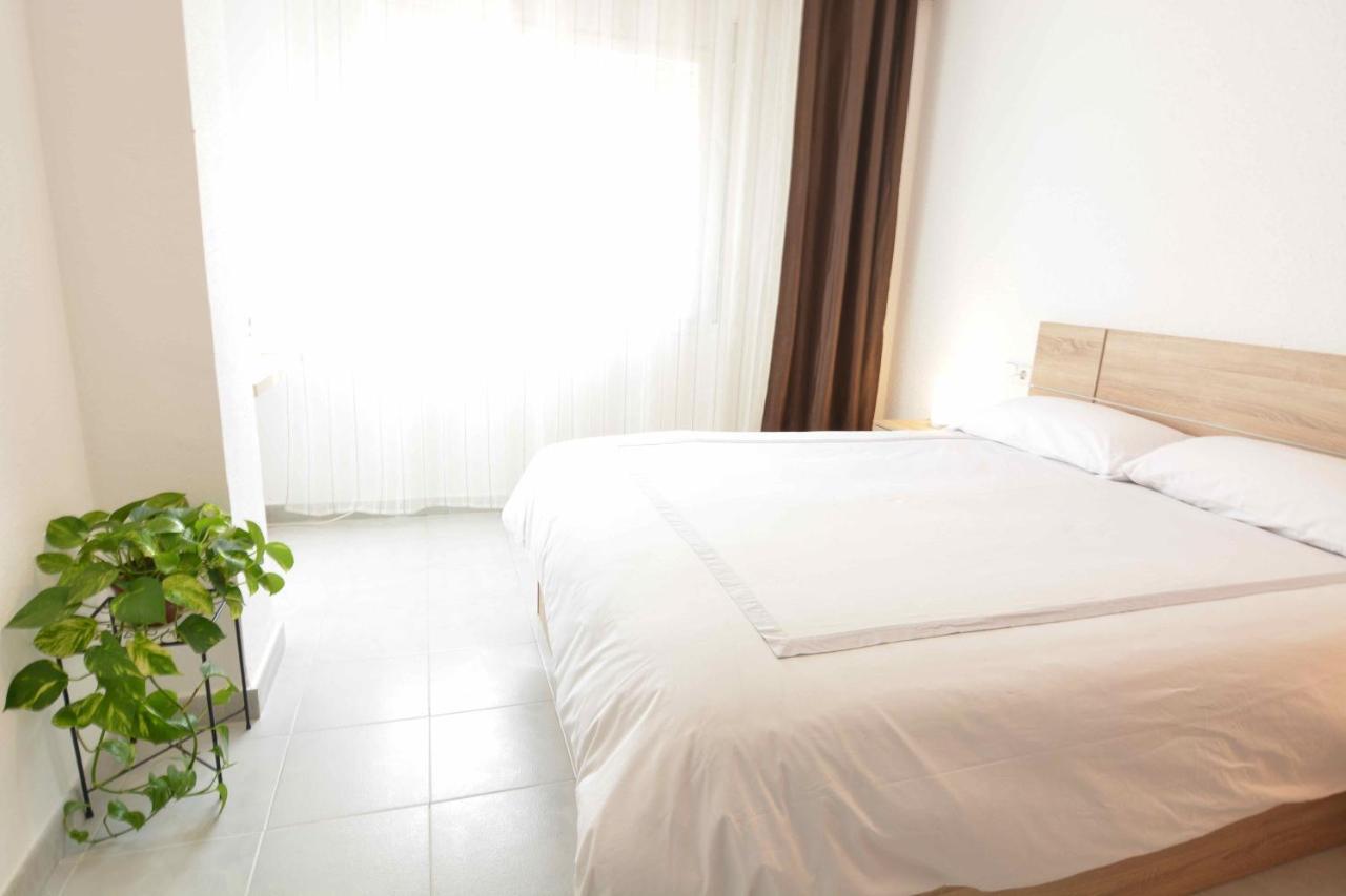 Reus Bedrooms 2 Habitaciones Con Bano Privado, Sin Cocina Экстерьер фото